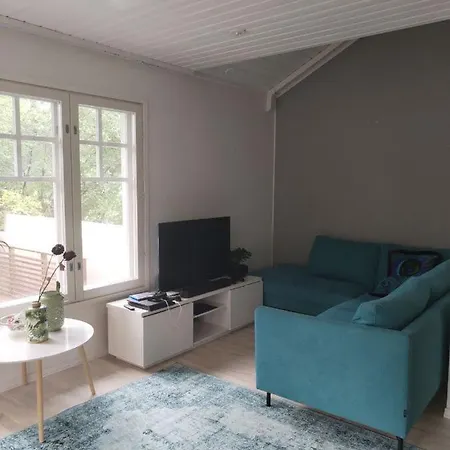 Private In A House W/ Pool Homestay